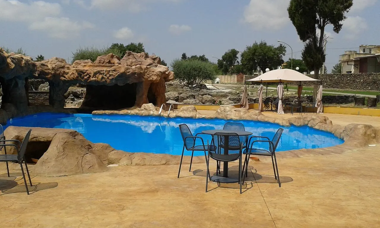 Villa Renna Ex Casina Cancellieri Francofonte 4*,  Italy